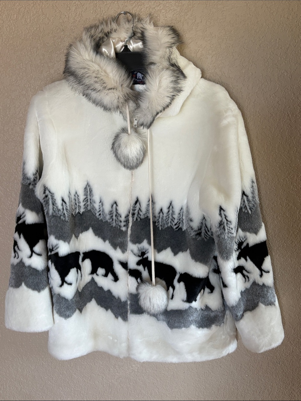 Women's White Faux Fur Hooded Teddy Jacket with Gray Scenic Pattern
